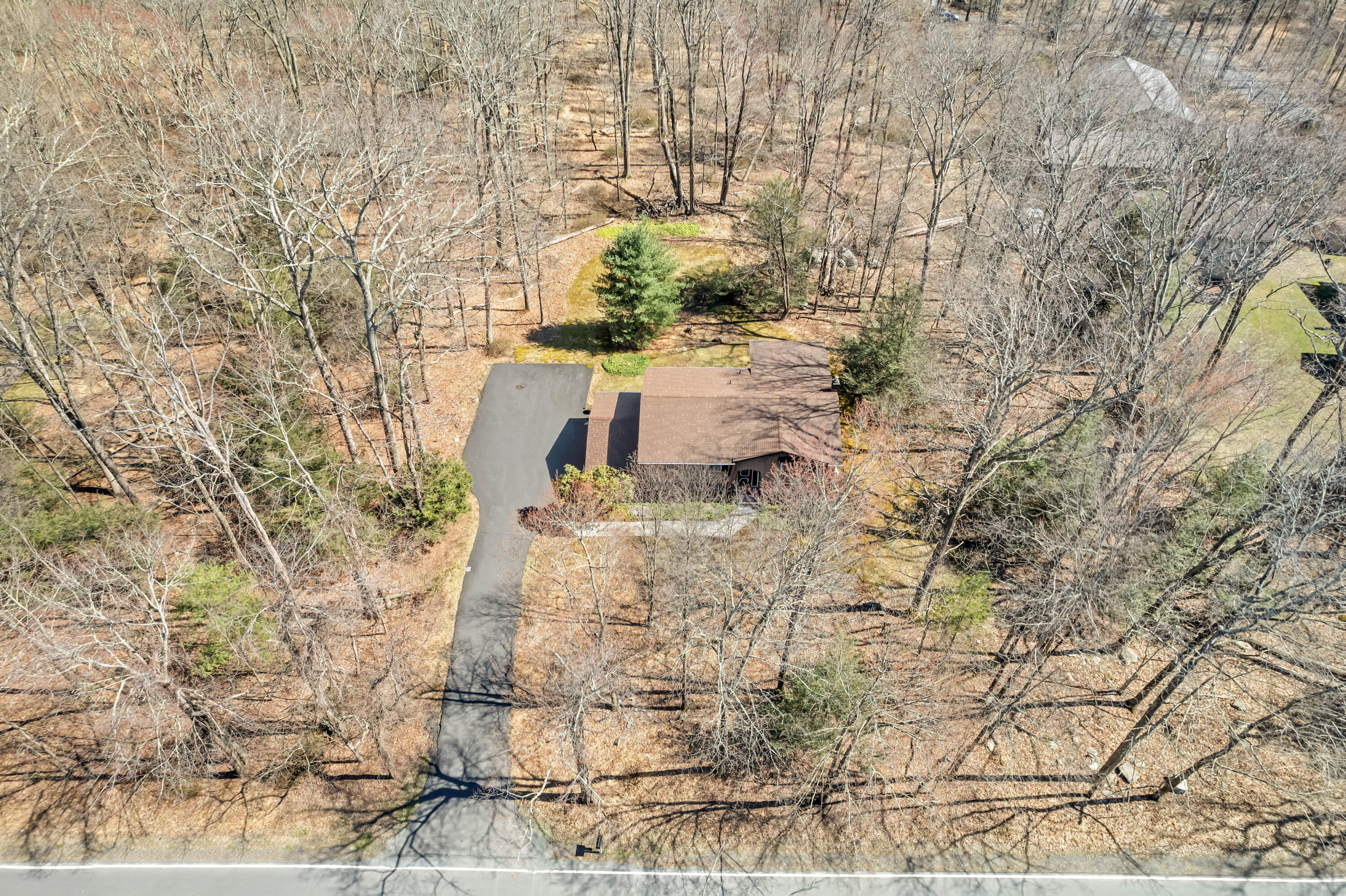 1134 Scotrun Drive, Scotrun, Pennsylvania image 9