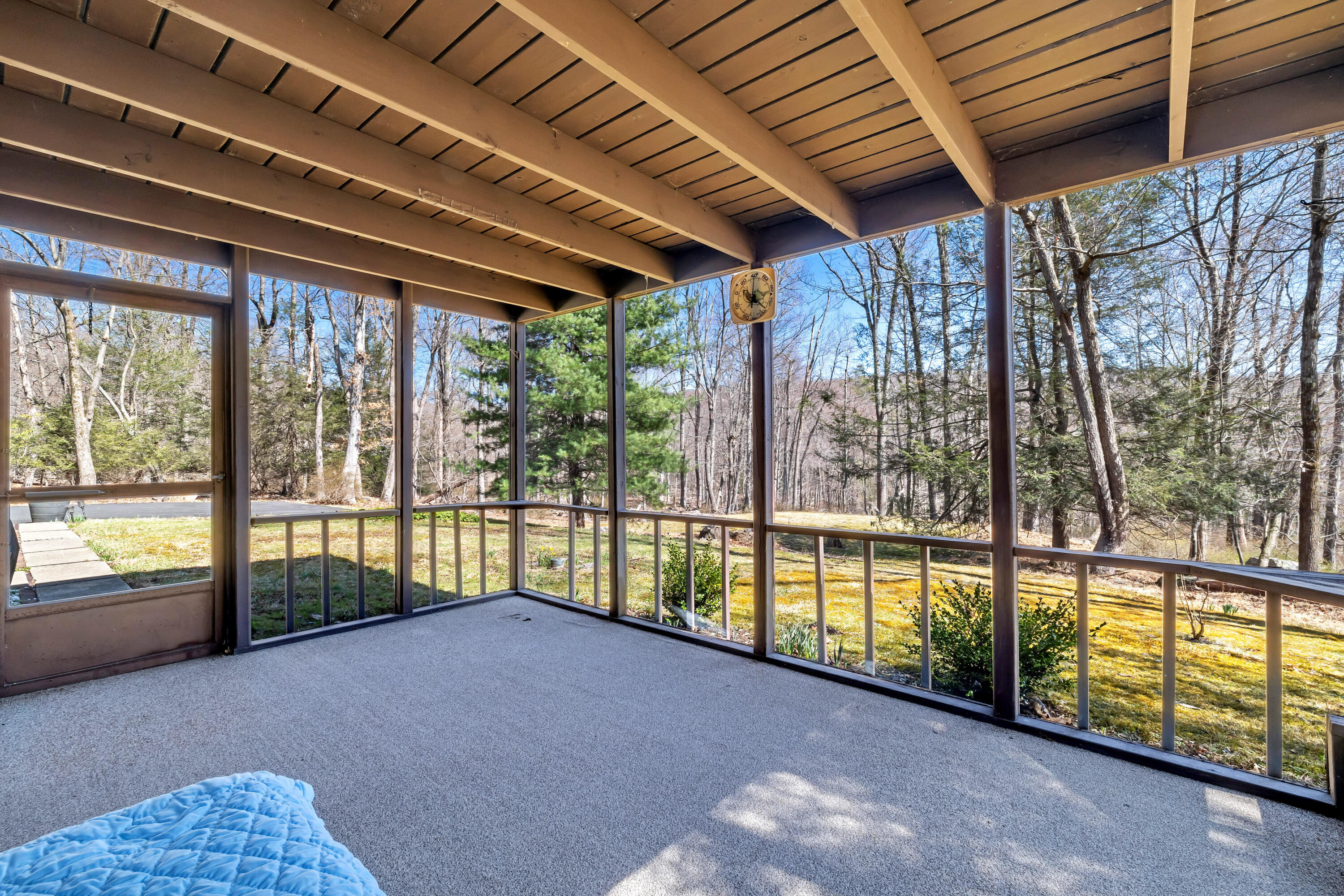 1134 Scotrun Drive, Scotrun, Pennsylvania image 32