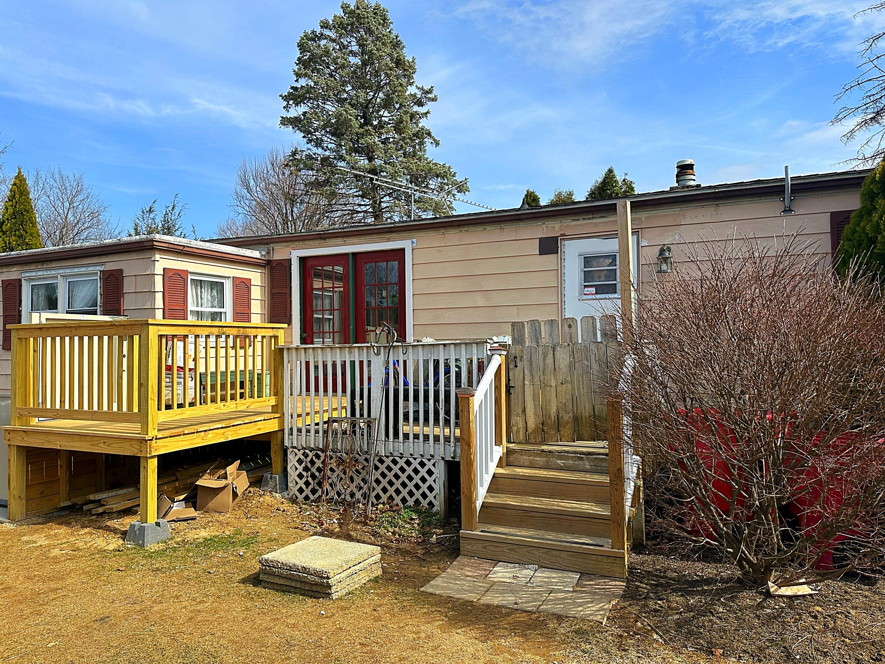 1017 Cherry Tree Crossing, Breinigsville, Pennsylvania image 4