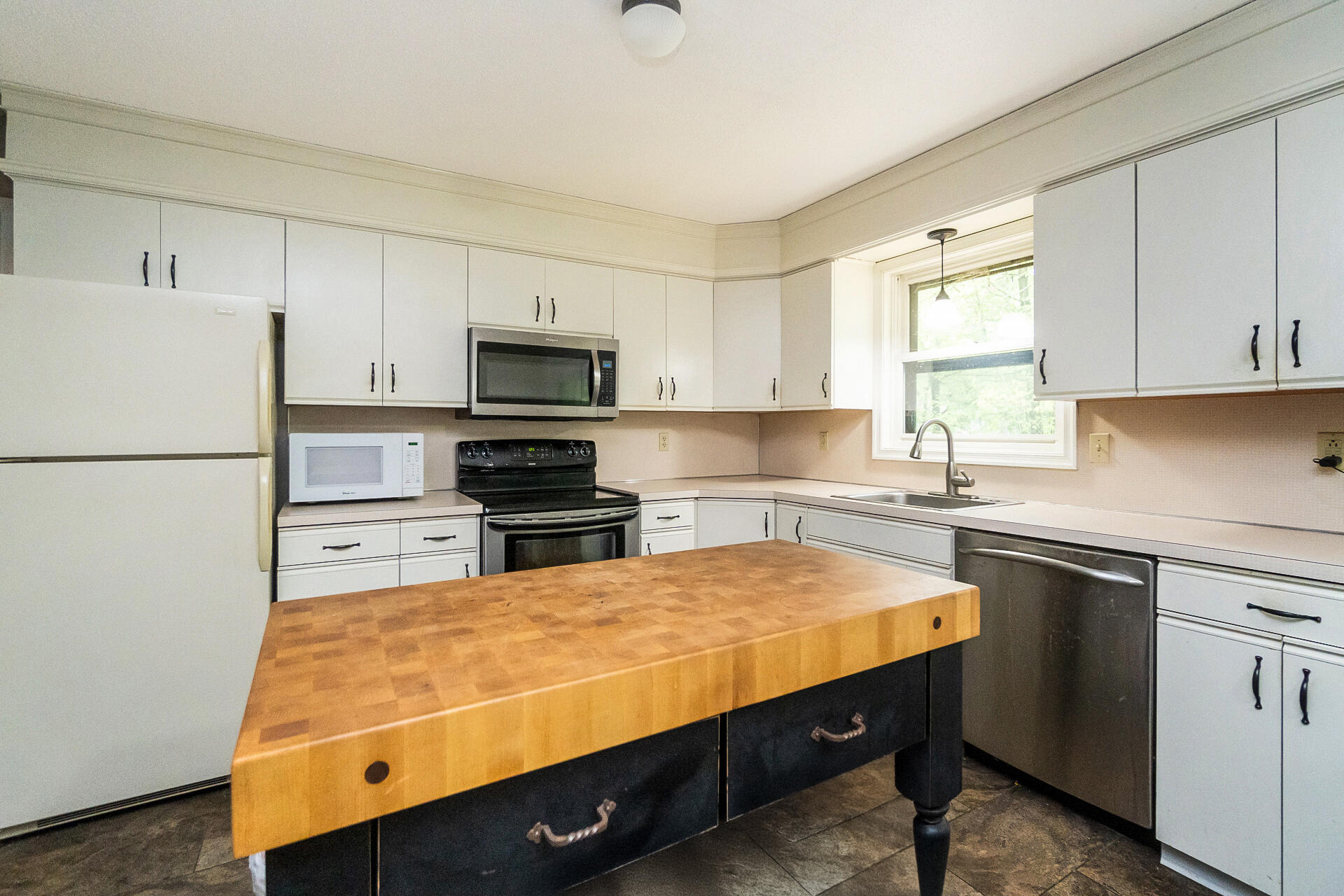 132 Winding Way, Saylorsburg, Pennsylvania image 10