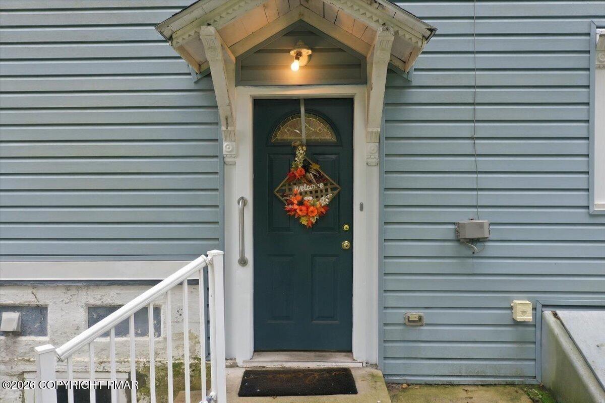 800 Carbon Avenue