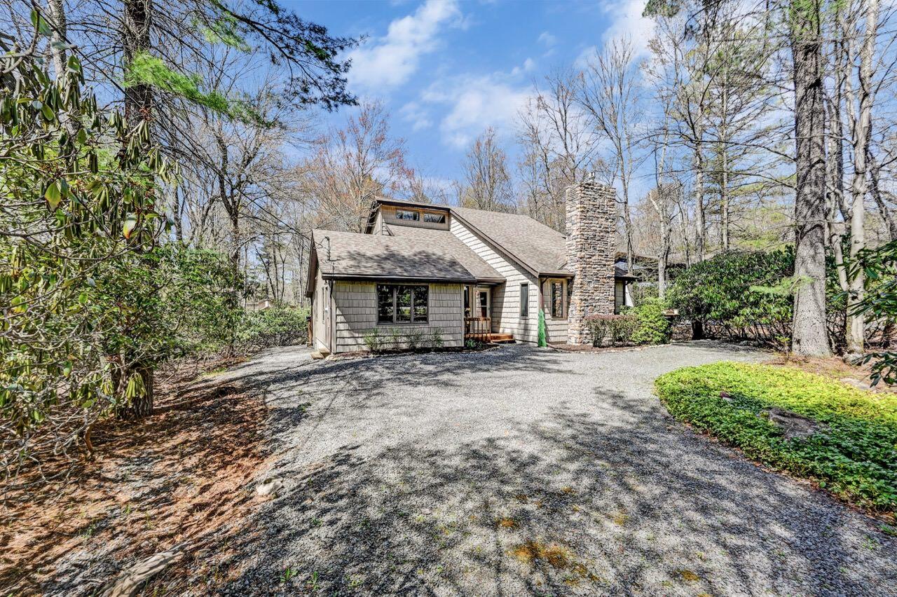 307 Long View Lane