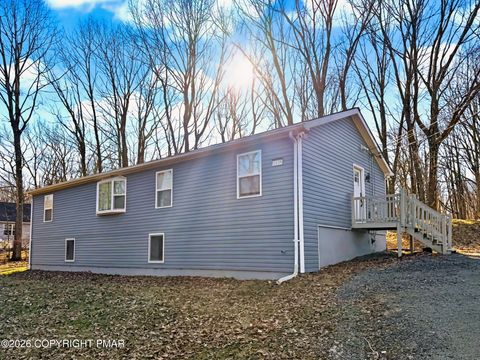 Homes For Sale - 1038 Cricket Lane<br/> Monroe County, Long Pond, PA 18334