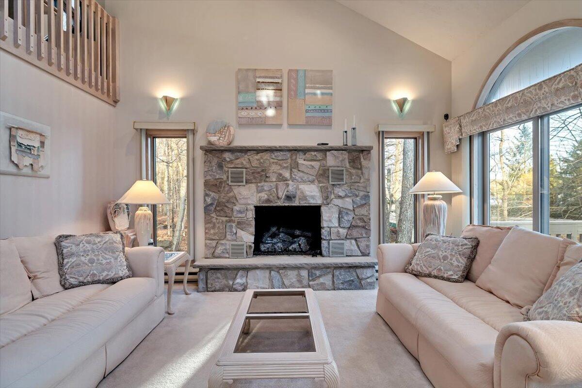 165 Lake In The Clouds Road, Canadensis, Pennsylvania image 5