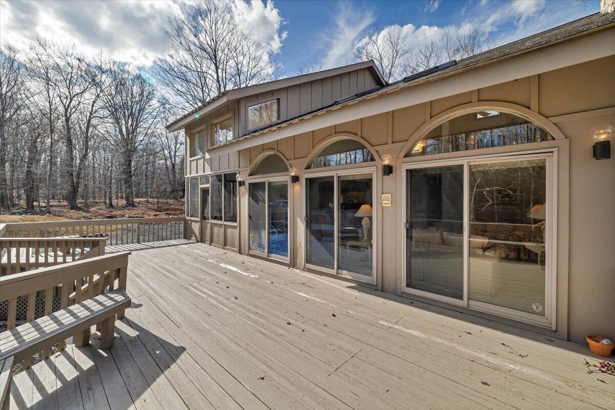 165 Lake In The Clouds Road, Canadensis, Pennsylvania image 8