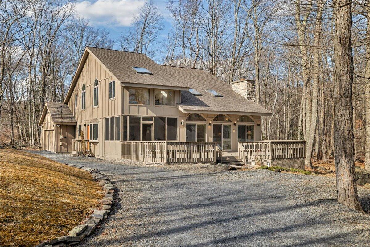 165 Lake In The Clouds Road, Canadensis, Pennsylvania image 3