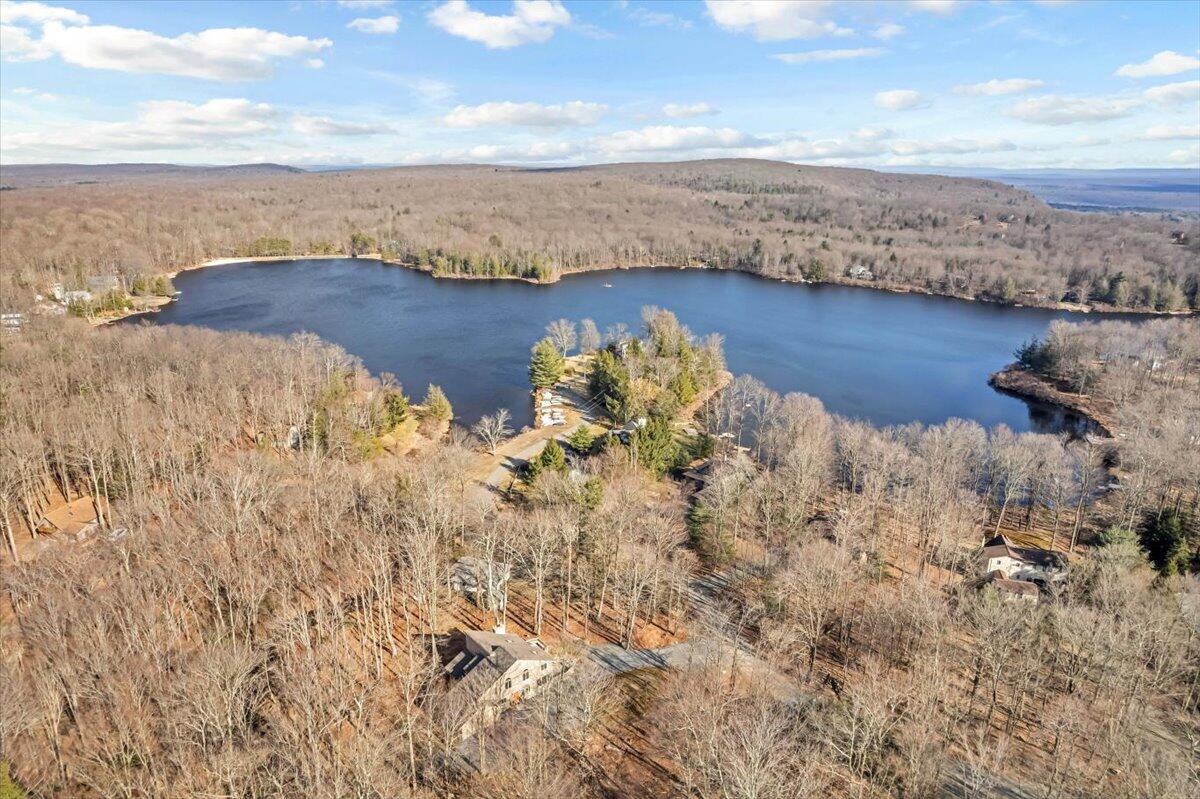 165 Lake In The Clouds Road, Canadensis, Pennsylvania image 15