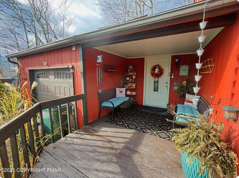 532 Country Place Drive Tobyhanna PA 18466