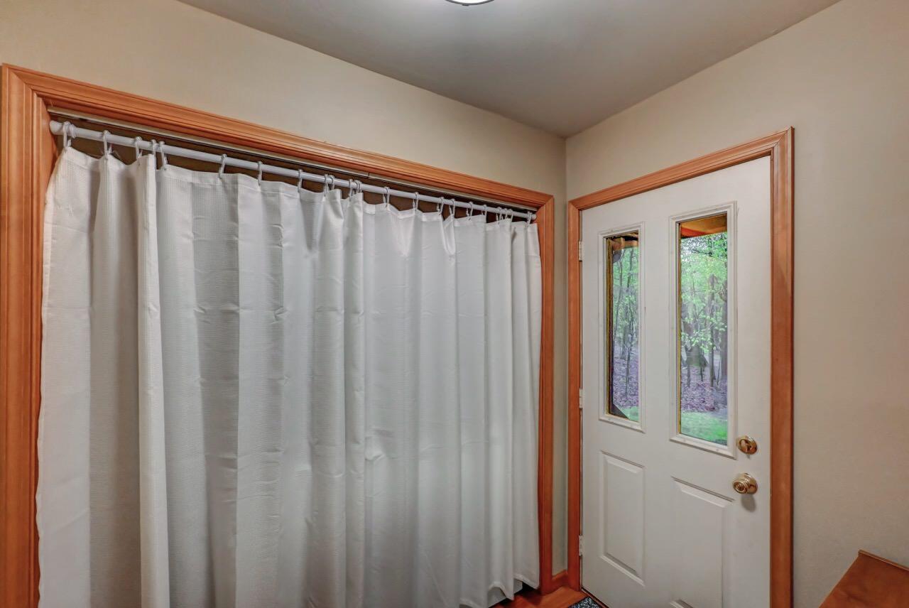 268 White Pine Drive, Pocono Lake, Pennsylvania image 23
