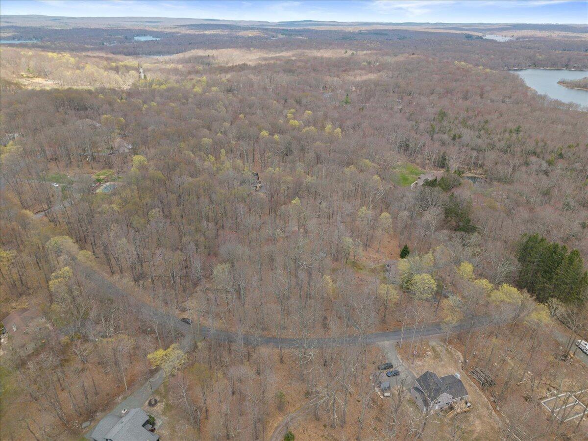 Oak Leaf Ln 25, Pocono Lake, Pennsylvania image 7