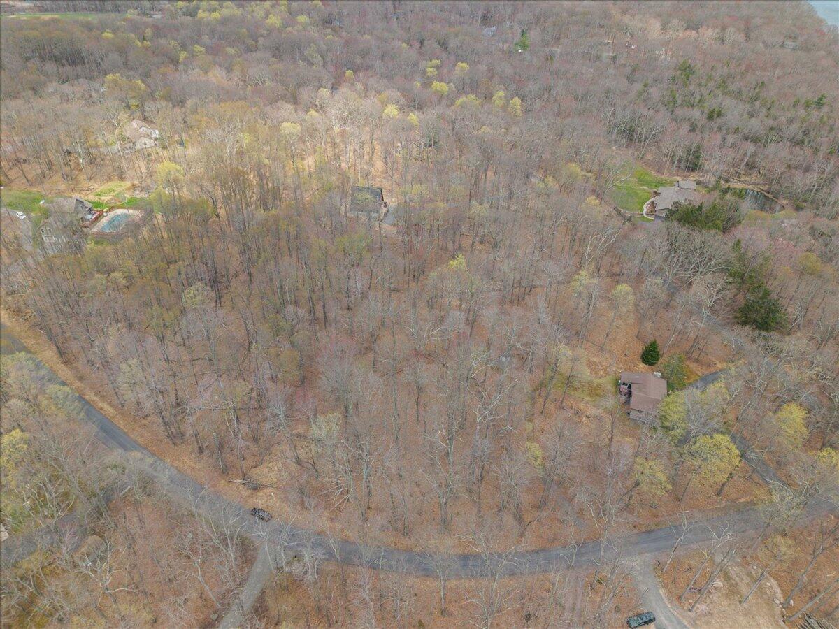 Oak Leaf Ln 25, Pocono Lake, Pennsylvania image 5