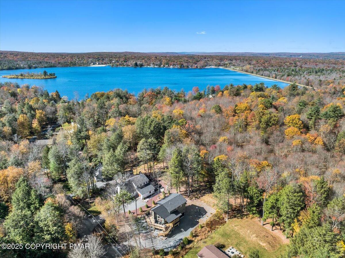 213 Longfellow Circle