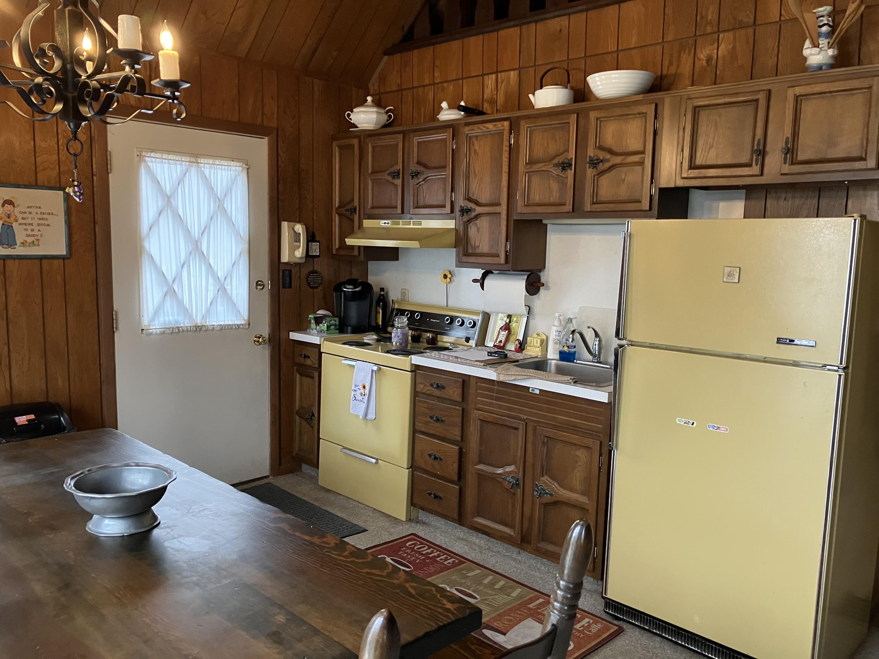 121 Azalea Drive, Albrightsville, Pennsylvania image 9
