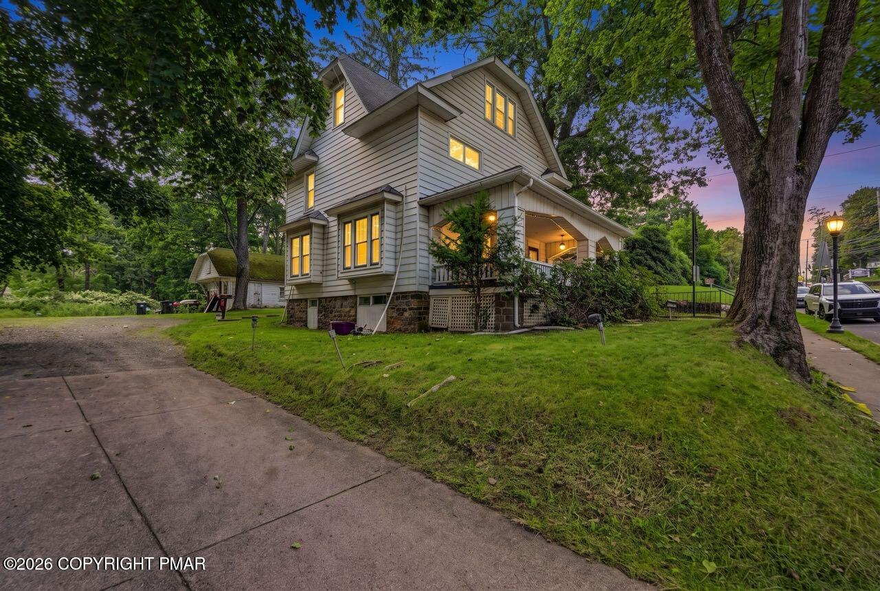 1392 Pocono Boulevard