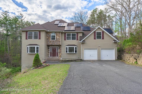 Homes For Sale - 101 Kimball Court<br/> East Stroudsburg, PA 18302