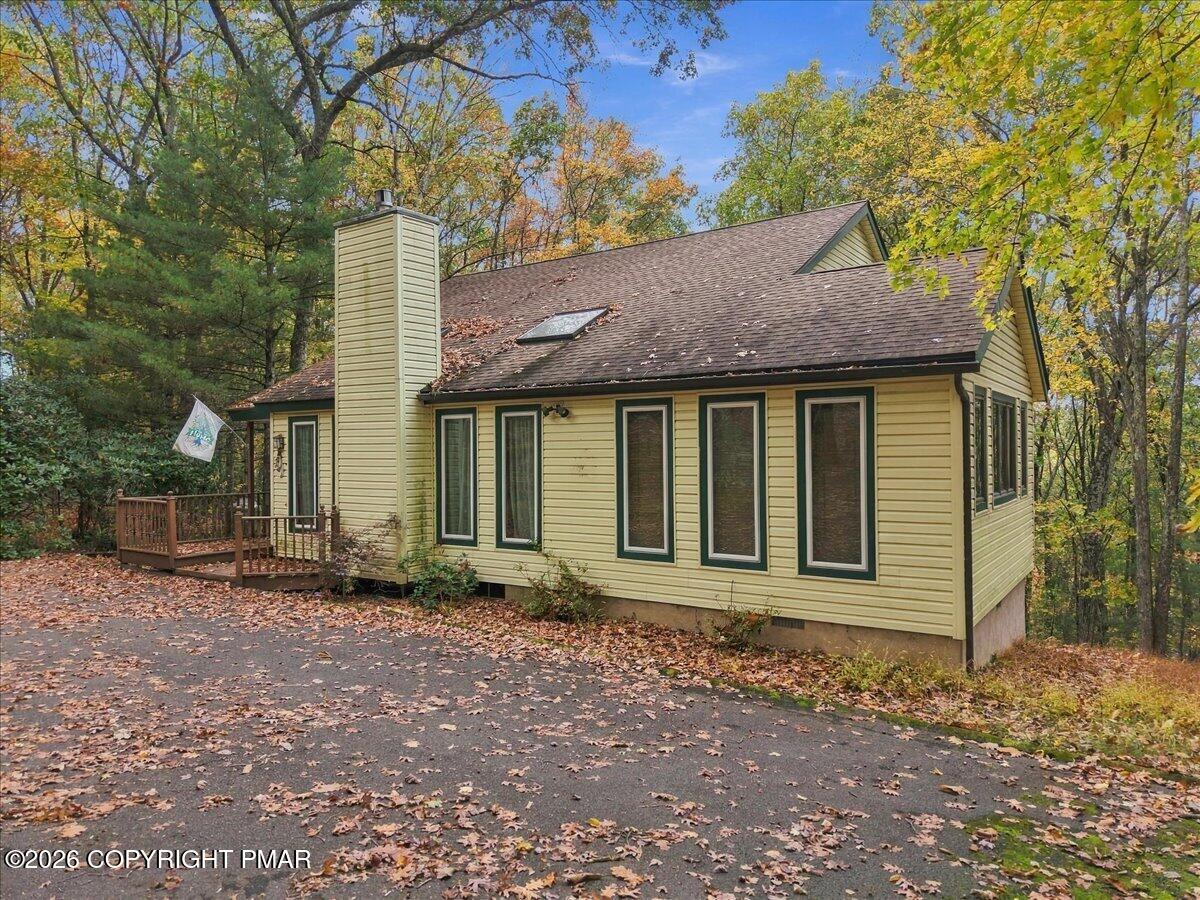 1121 Overlook Court