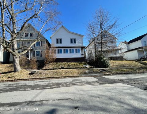 Homes For Rent - 1028 N Webster Avenue #UNIT 1<br/> Scranton, PA 18510