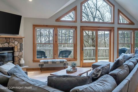 Homes For Sale - 188 Upper Deer Valley Road<br/> Monroe County, Tannersville, PA 18372