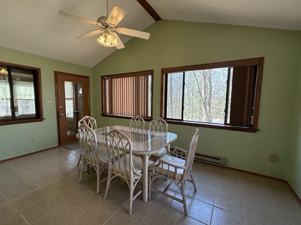 329 Hyland Drive, East Stroudsburg, Pennsylvania image 11