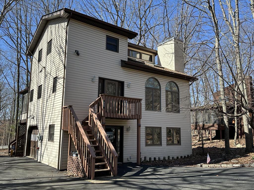 329 Hyland Drive, East Stroudsburg, Pennsylvania image 1