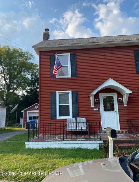 Homes For Rent - 106 Division Street<br/> Portland, PA 18351