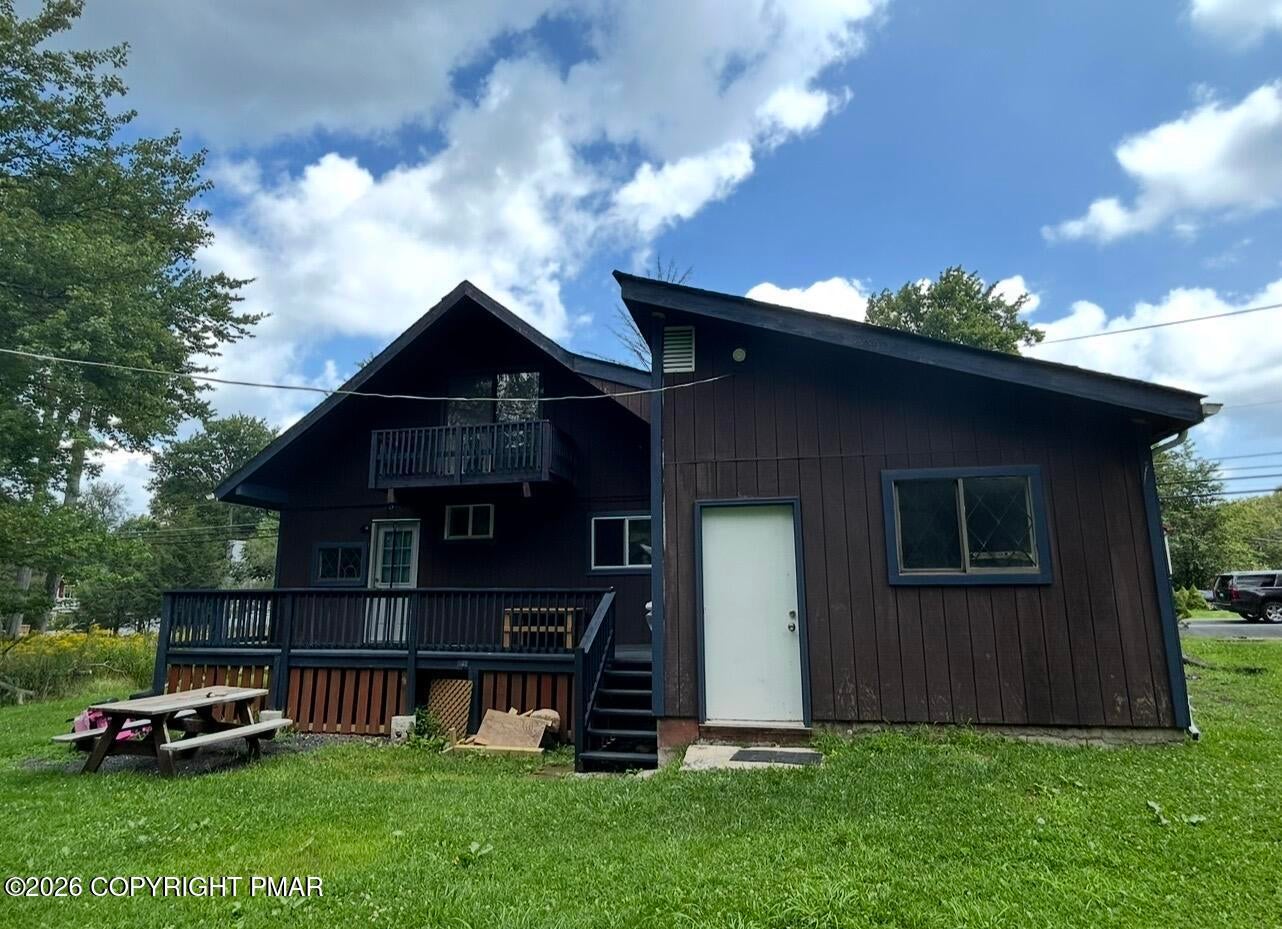 9054 Idlewild Drive