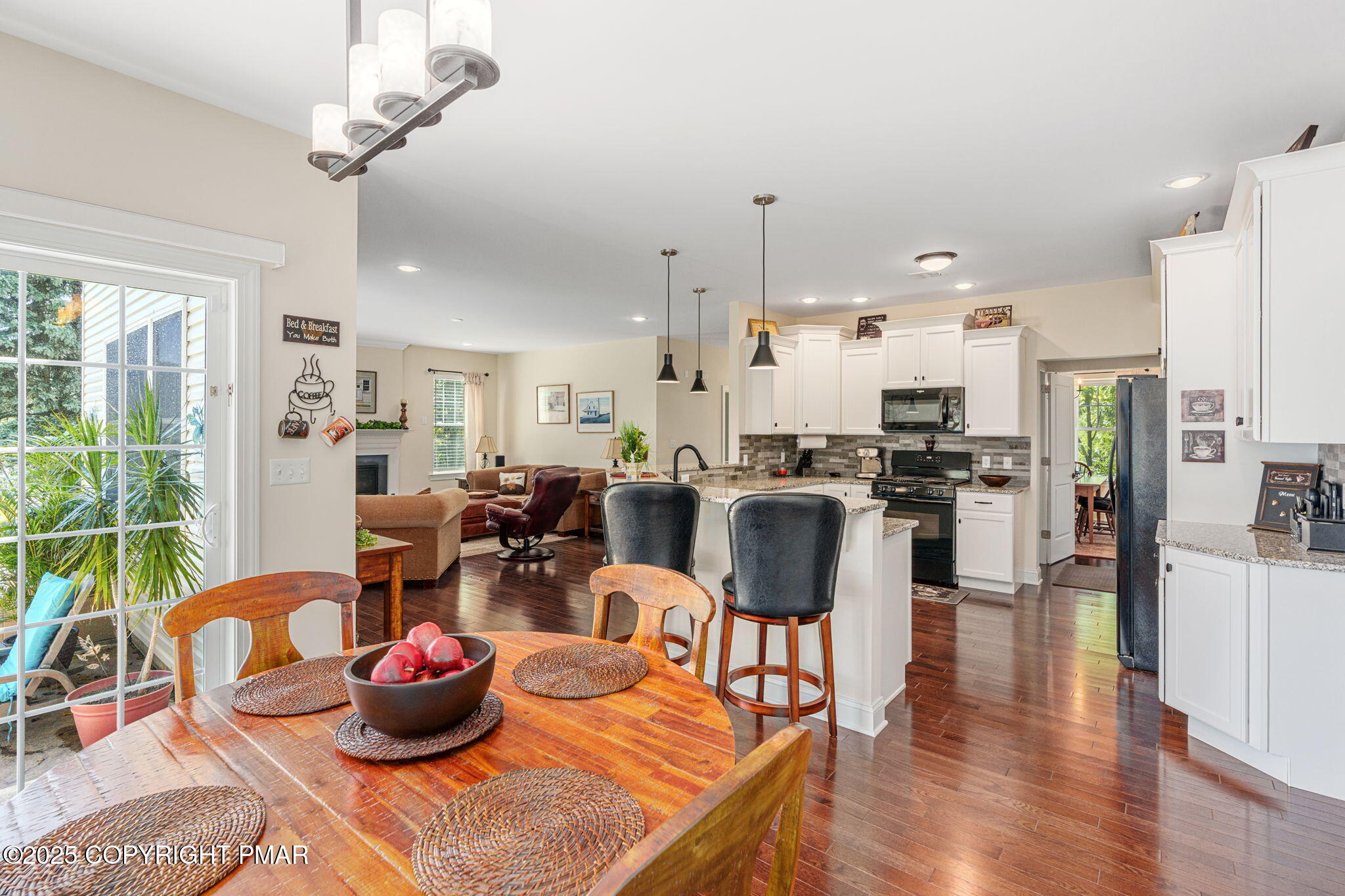 Breinigsville, Pennsylvania 18031, United States, 4 Bedrooms Bedrooms, ,3 BathroomsBathrooms,Residential,Pending,187423