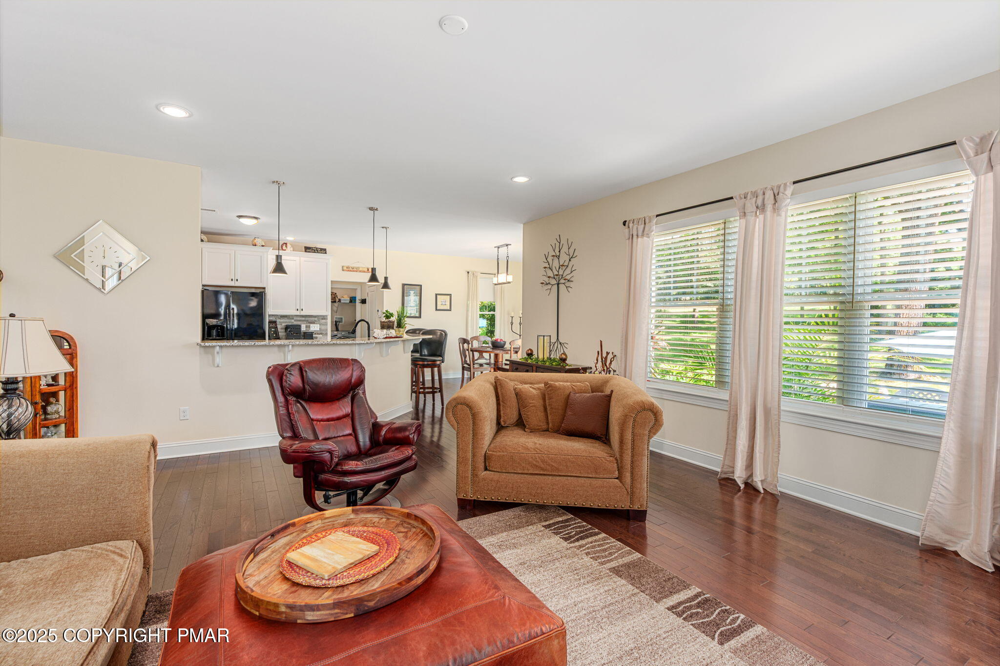 Breinigsville, Pennsylvania 18031, United States, 4 Bedrooms Bedrooms, ,3 BathroomsBathrooms,Residential,Pending,187423