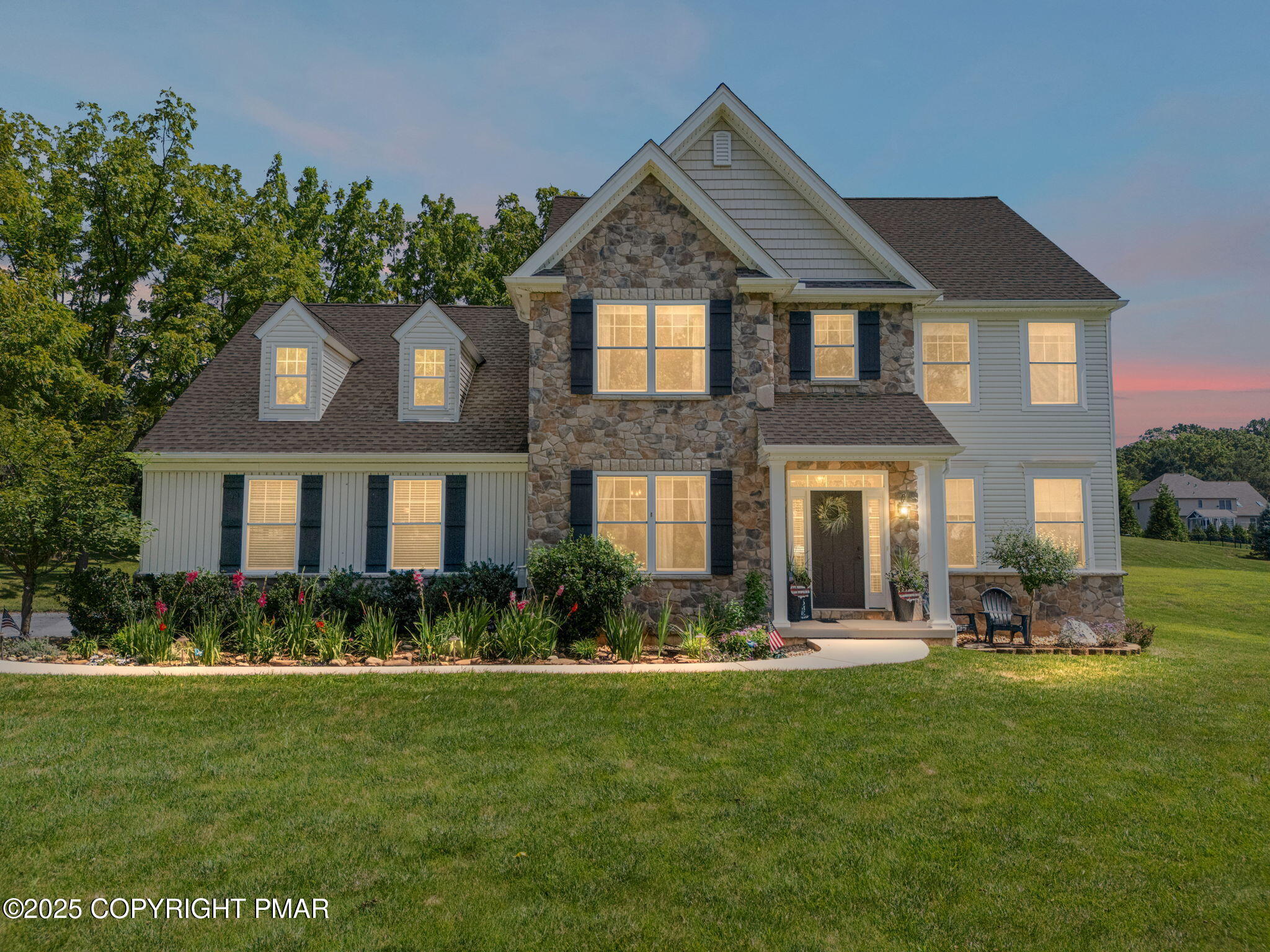 Breinigsville, Pennsylvania 18031, United States, 4 Bedrooms Bedrooms, ,3 BathroomsBathrooms,Residential,Pending,187423