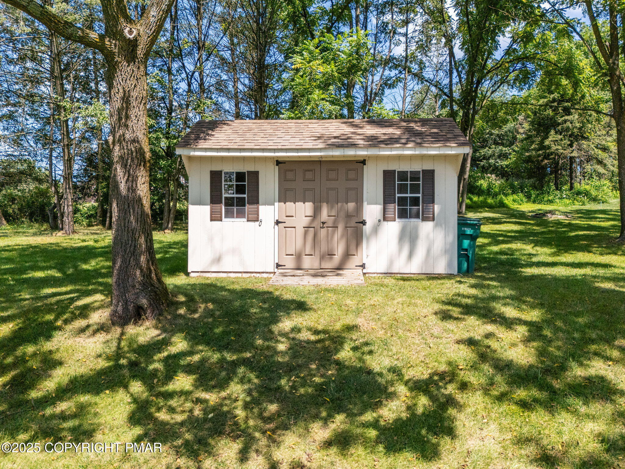 Breinigsville, Pennsylvania 18031, United States, 4 Bedrooms Bedrooms, ,3 BathroomsBathrooms,Residential,Pending,187423