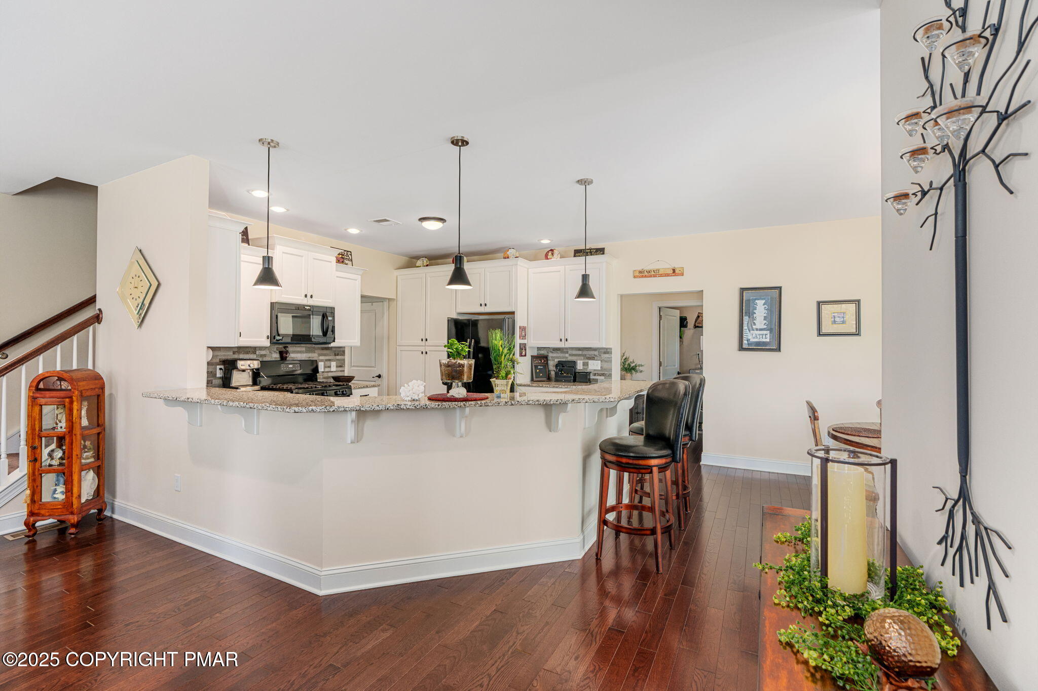 Breinigsville, Pennsylvania 18031, United States, 4 Bedrooms Bedrooms, ,3 BathroomsBathrooms,Residential,Pending,187423