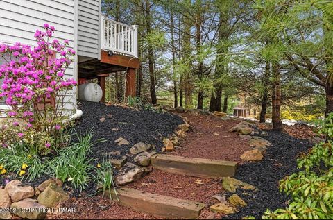 109 Laurelwoods Drive Lake Harmony PA 18624