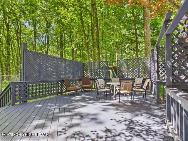 7803 Lake Shore Drive