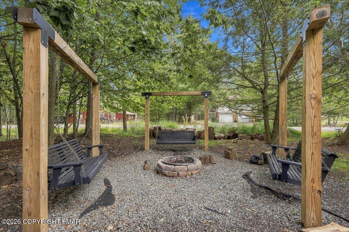 3326 Woodland Drive
