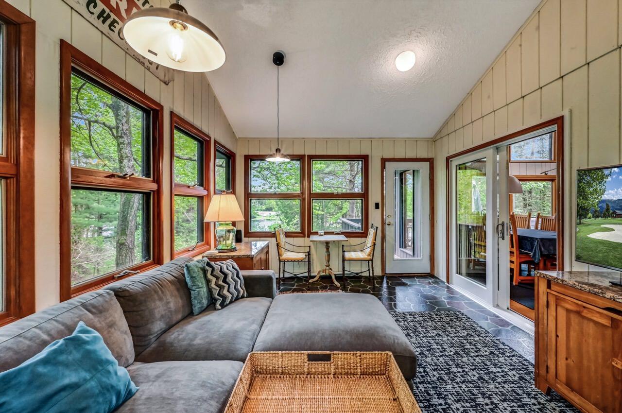 6206 Lakeview Drive, Pocono Pines, Pennsylvania image 45