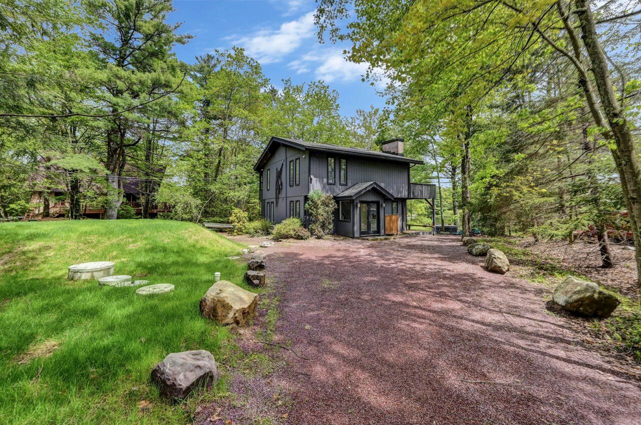 6206 Lakeview Drive, Pocono Pines, Pennsylvania image 5