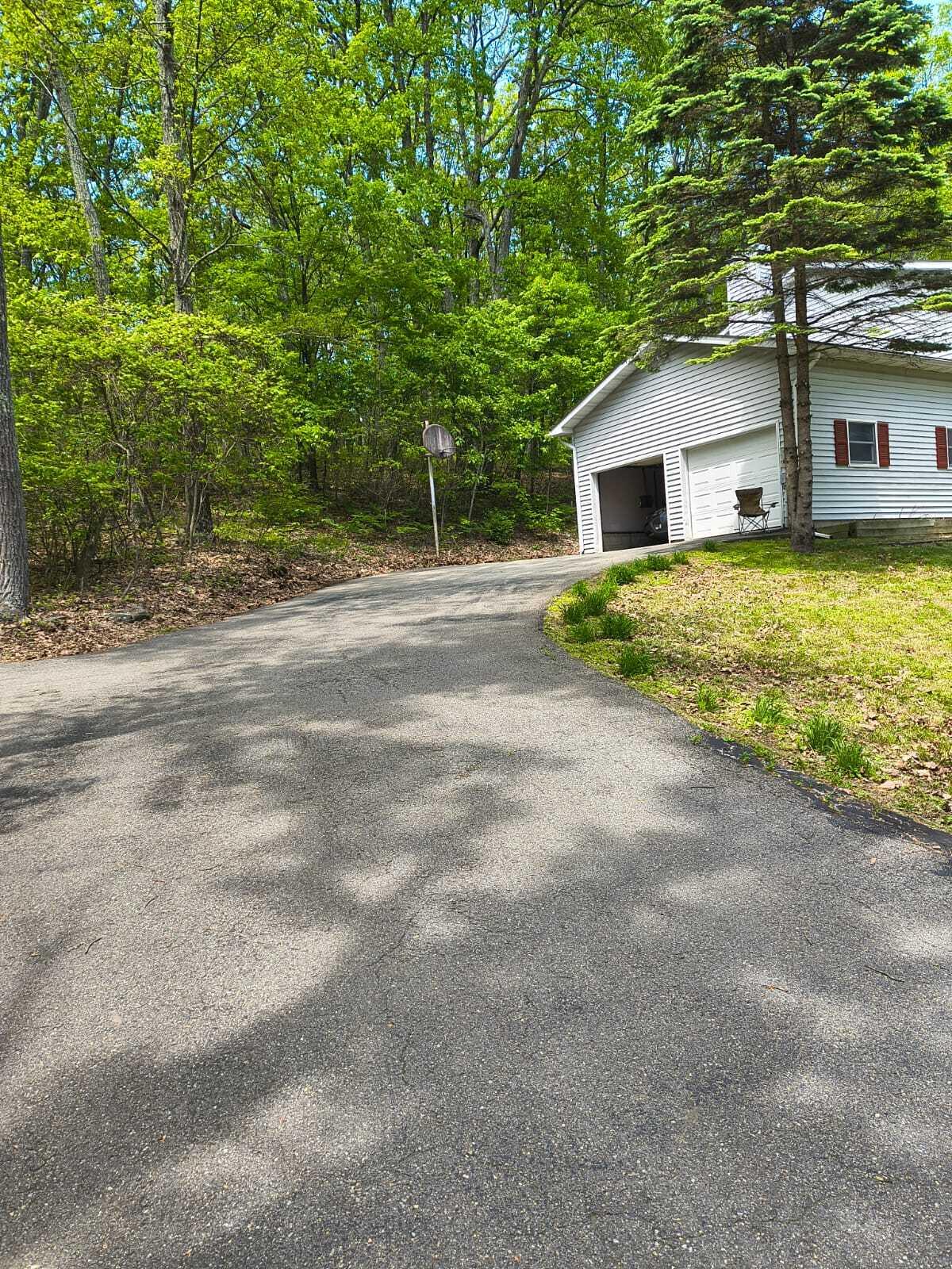 1019 Jackson View Road, Stroudsburg, Pennsylvania image 3