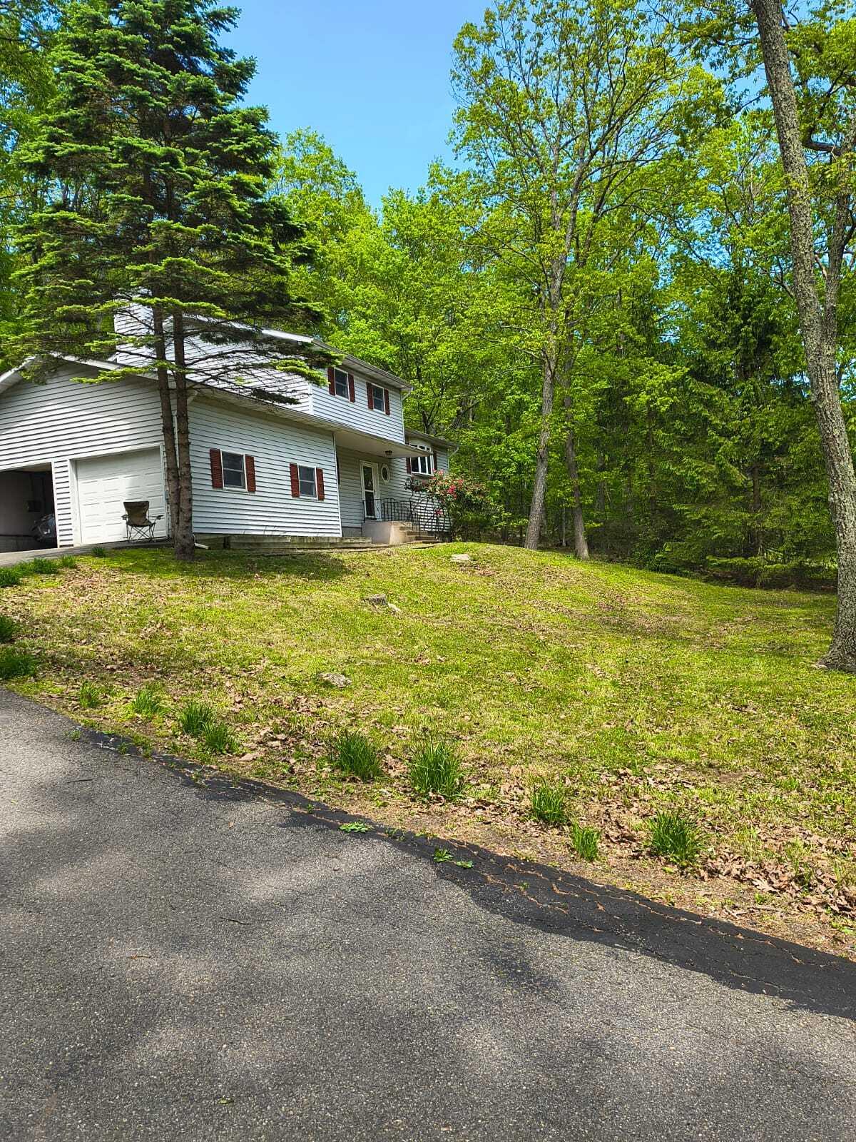 1019 Jackson View Road, Stroudsburg, Pennsylvania image 4