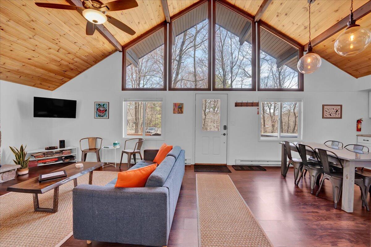 36 Birch Street, Lake Harmony, Pennsylvania image 13