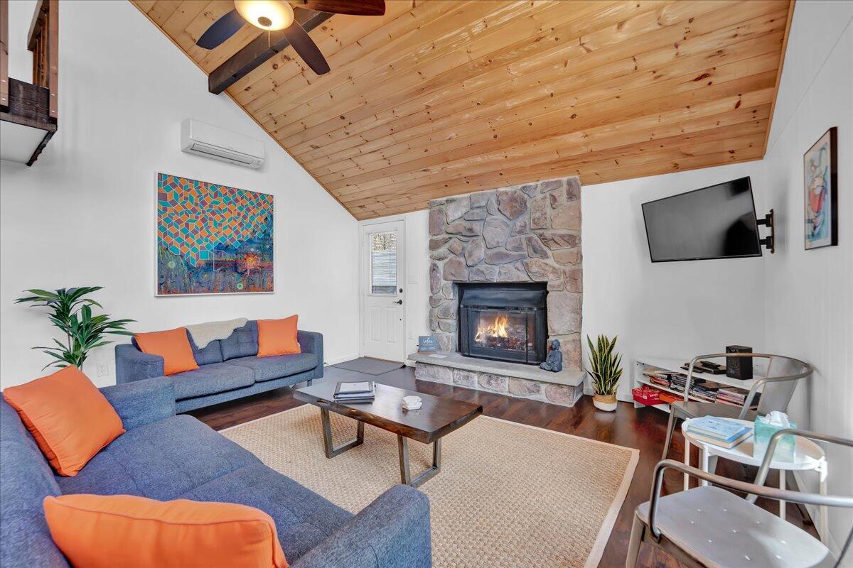36 Birch Street, Lake Harmony, Pennsylvania image 7