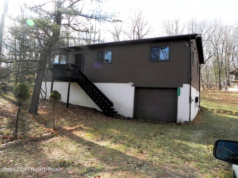 Homes For Sale - 203 Chickadee Way<br/> East Stroudsburg, PA 18302