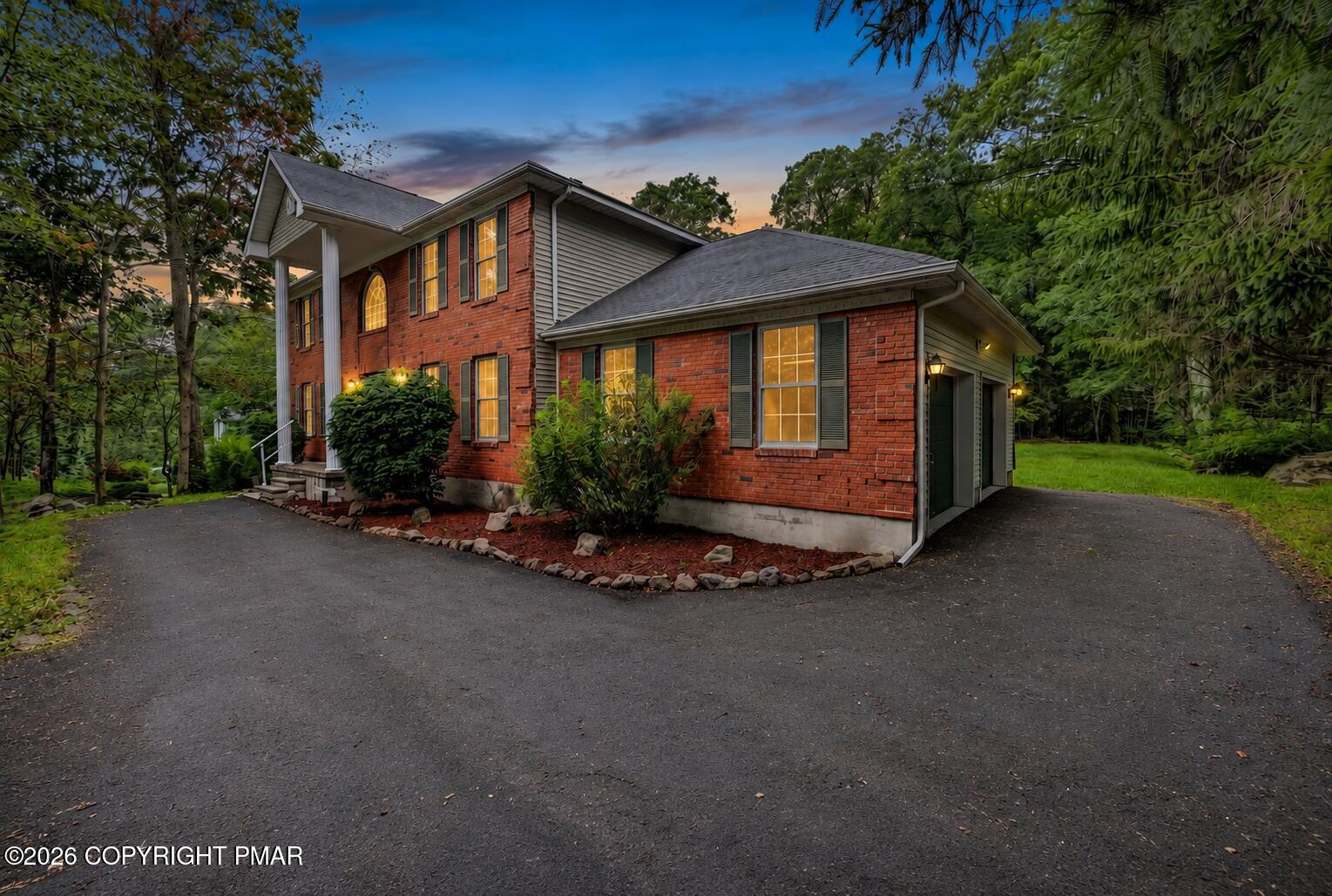 564 Cayuga Drive