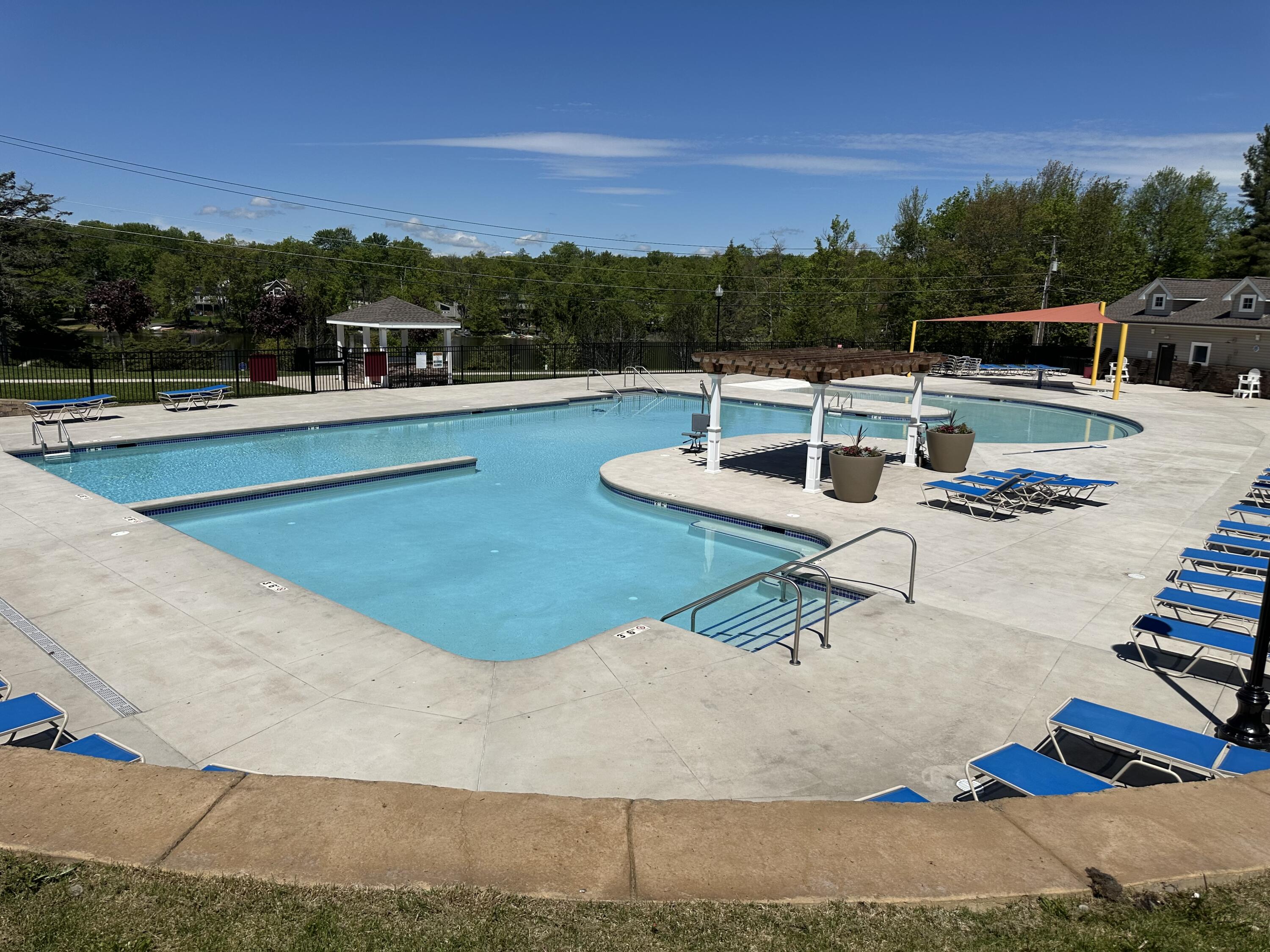 6069 Boardwalk Drive, Tobyhanna, Pennsylvania image 41