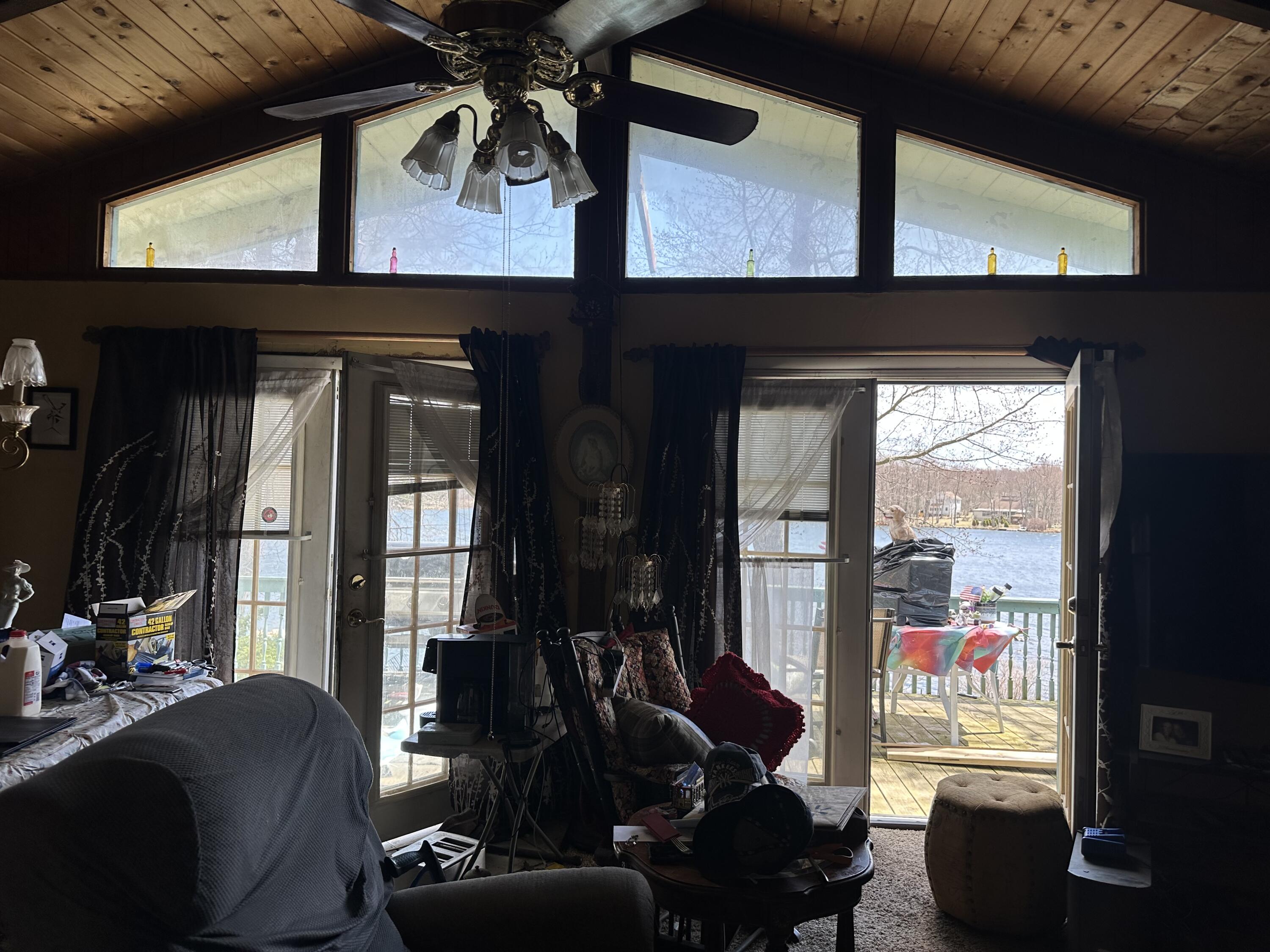 6069 Boardwalk Drive, Tobyhanna, Pennsylvania image 22