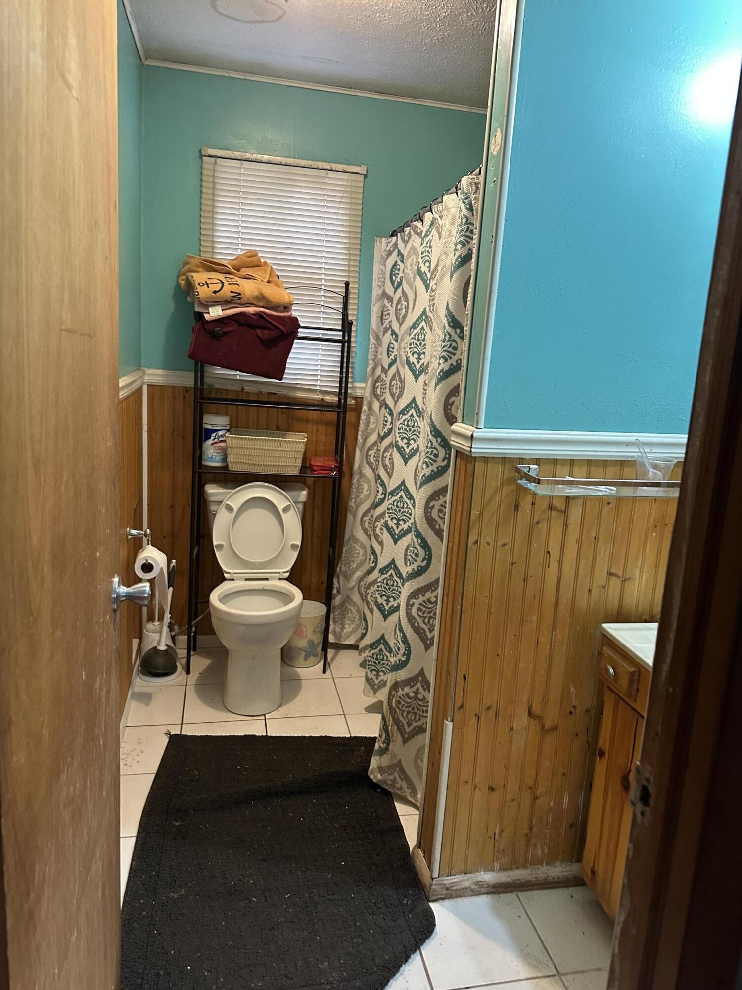 6069 Boardwalk Drive, Tobyhanna, Pennsylvania image 13
