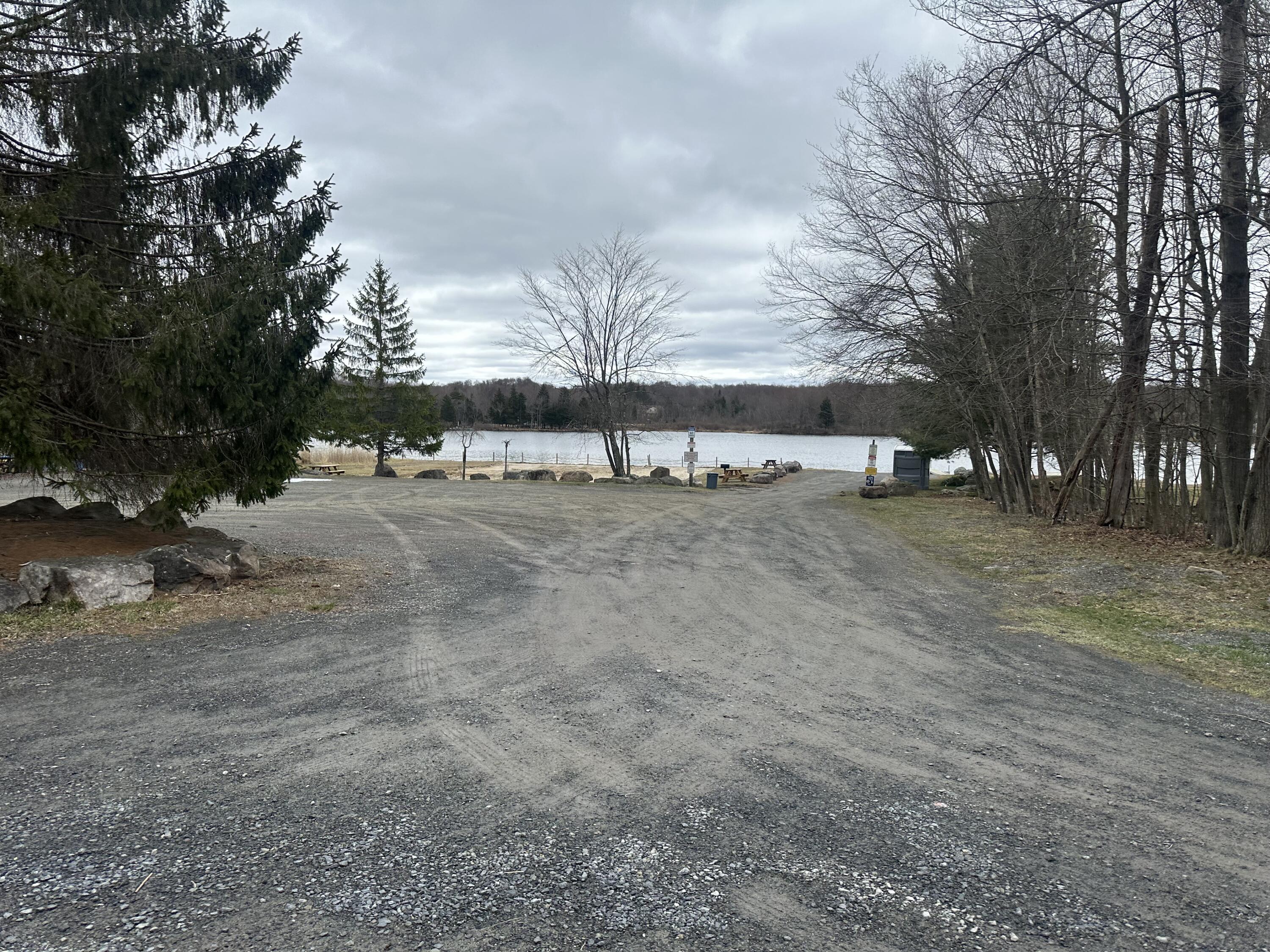 6069 Boardwalk Drive, Tobyhanna, Pennsylvania image 26
