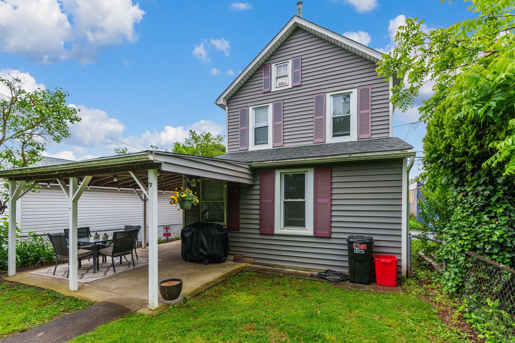 1137 Railroad Street, Catasauqua, Pennsylvania image 5