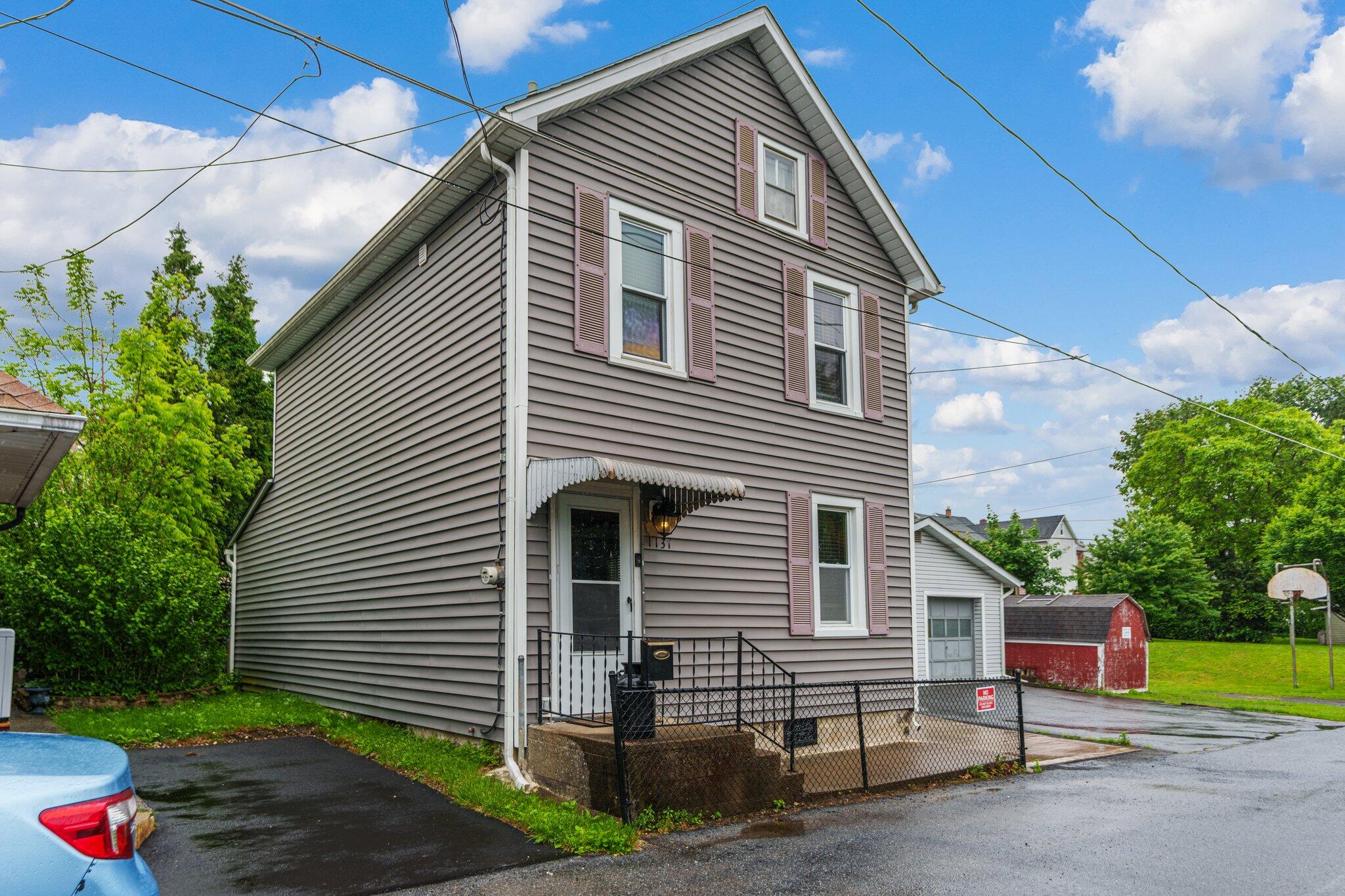 1137 Railroad Street, Catasauqua, Pennsylvania image 3
