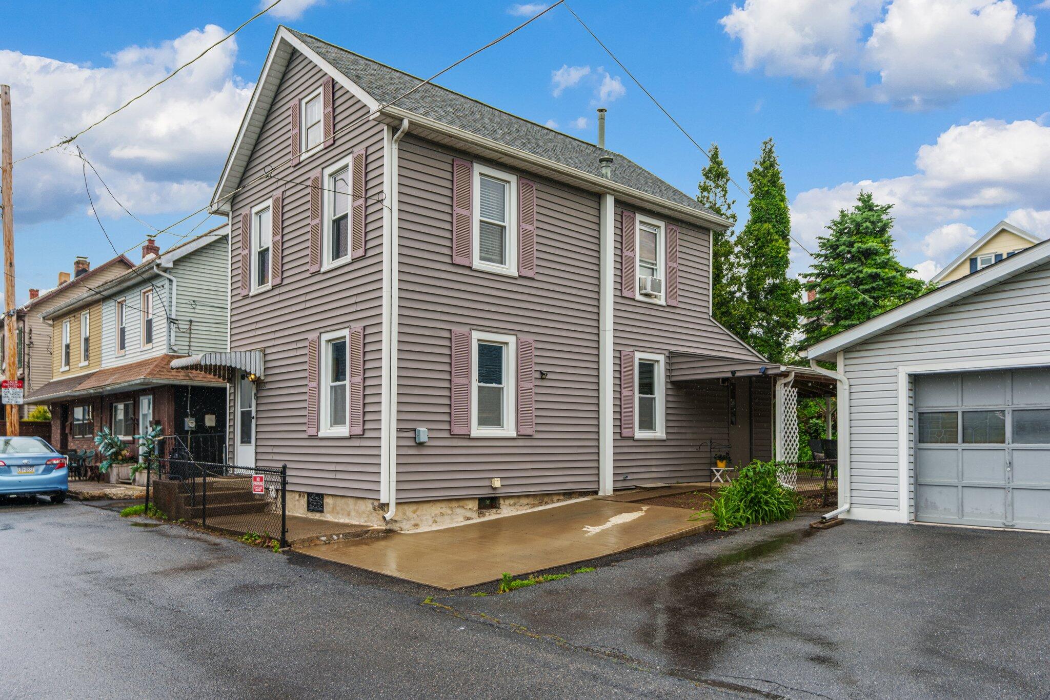 1137 Railroad Street, Catasauqua, Pennsylvania image 31