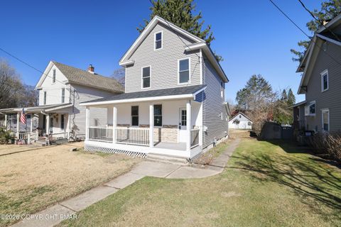 Homes For Sale - 116 Lee Avenue<br/> Stroudsburg, PA 18360